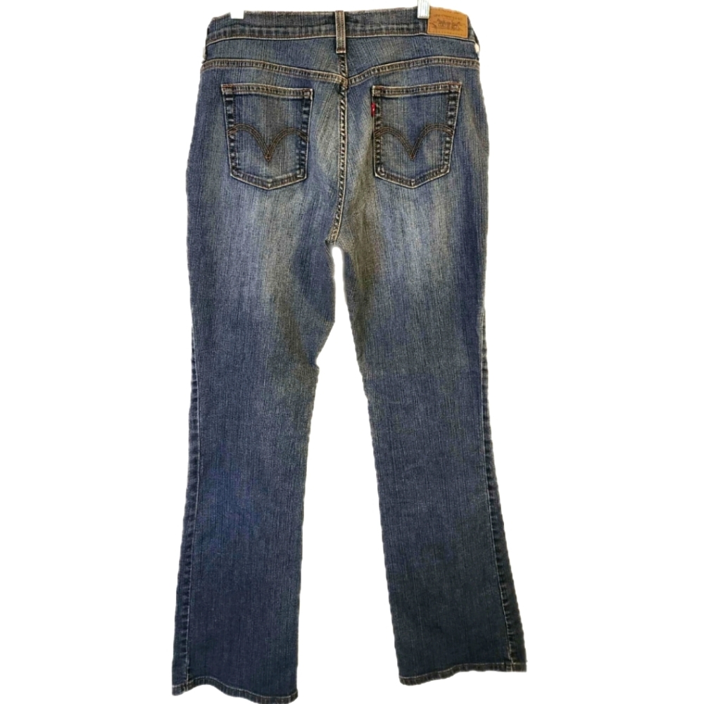 Levi's 515 Boot Cut Jeans *Long* - Picture 3 of 10